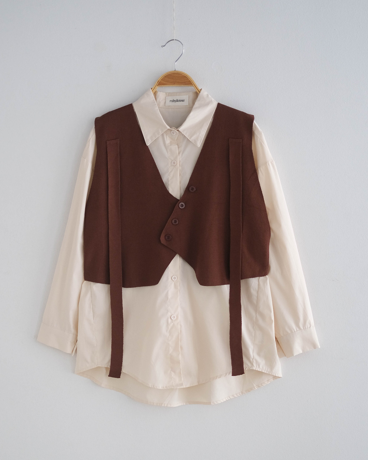 WhatsApp Image 2025-05-21 at 10.38.05(2)