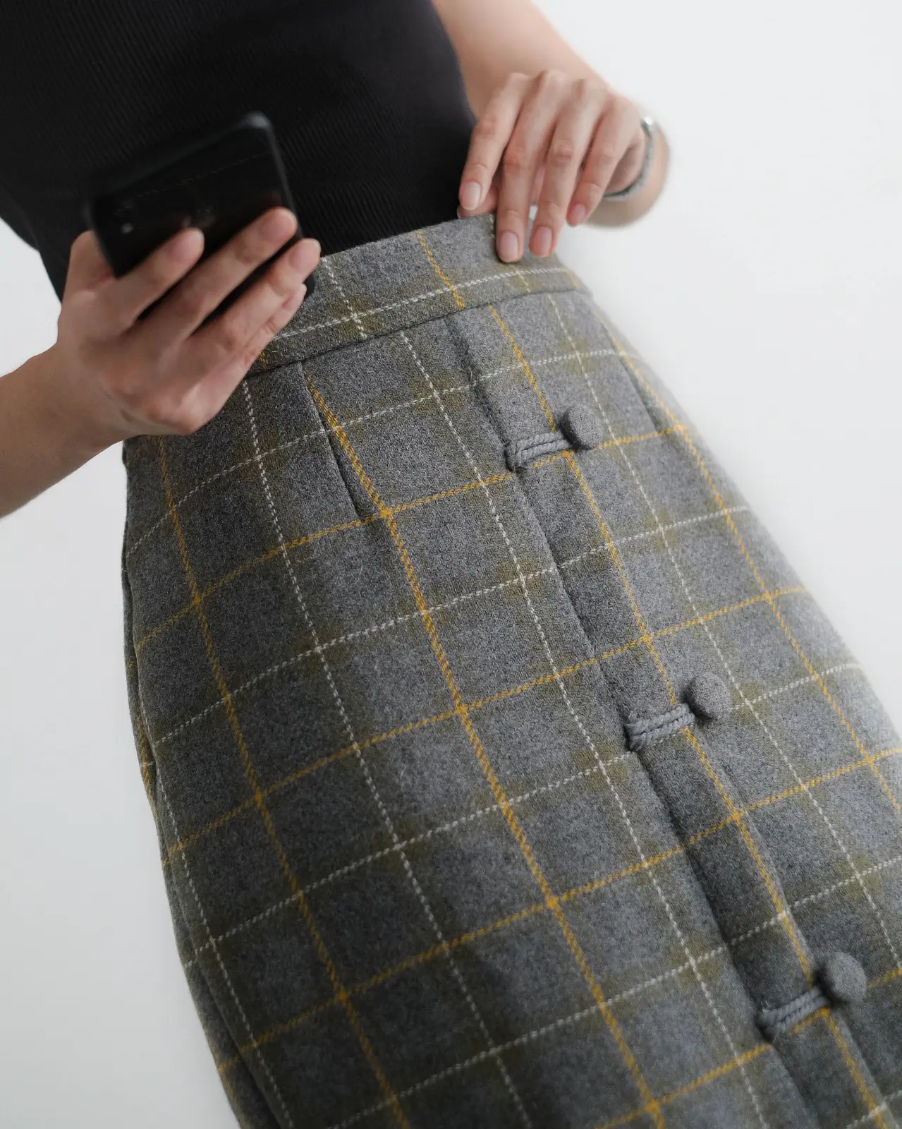 Jen Skirt - Image 2