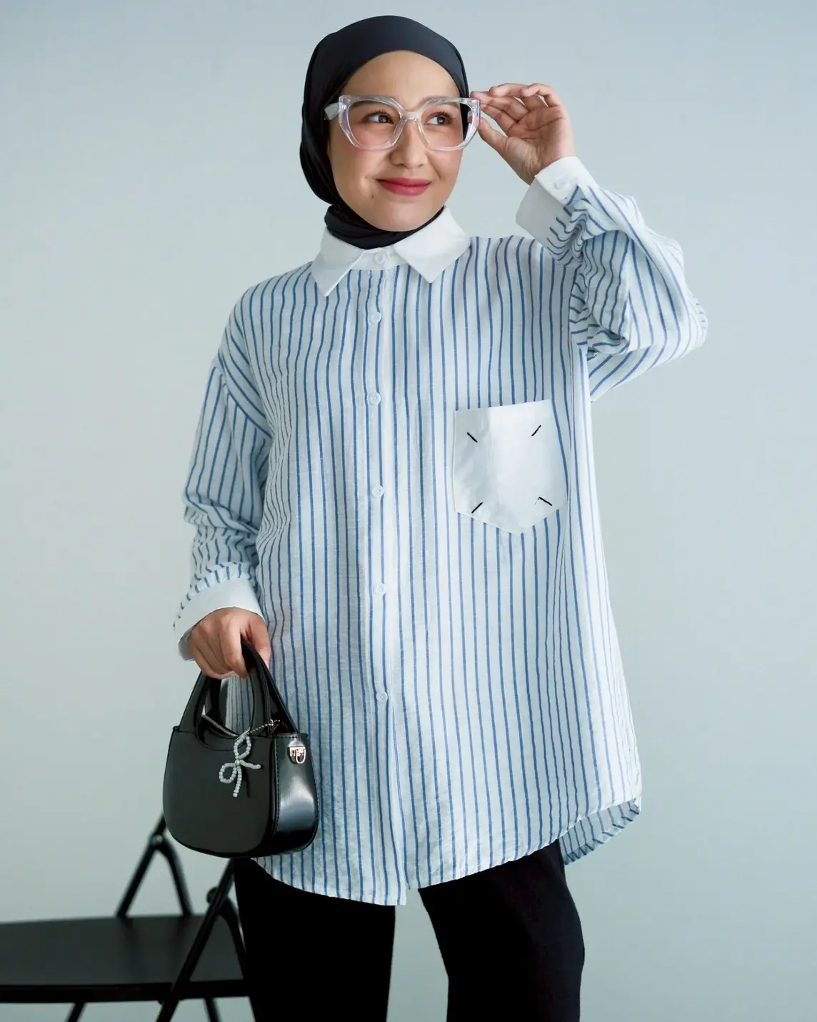 Brieta Stripe Shirt Kode 270G Blue