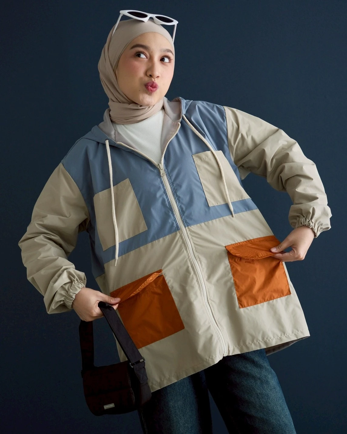 Fledger Jacket Cream - Image 6