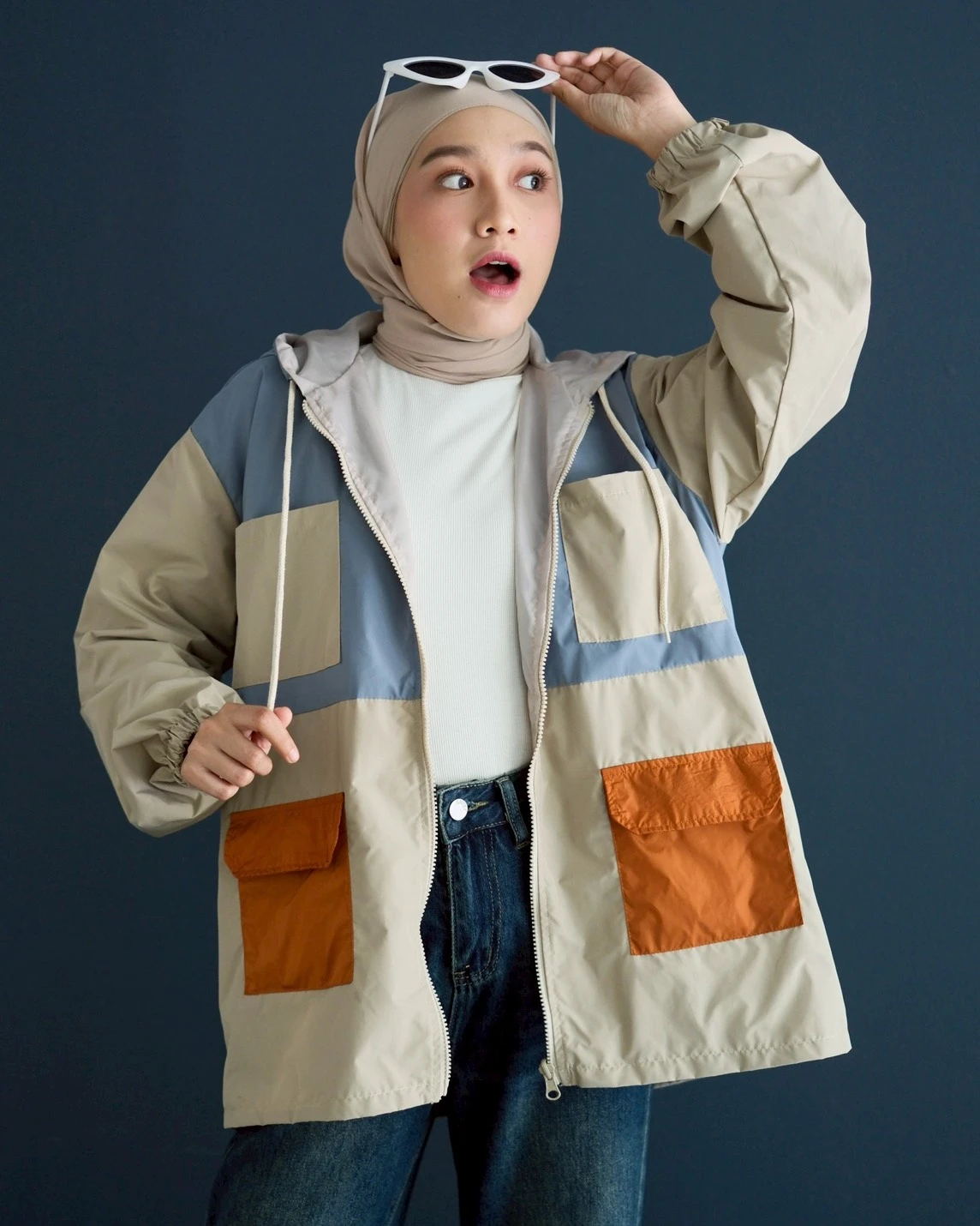 Fledger Jacket Cream - Image 3