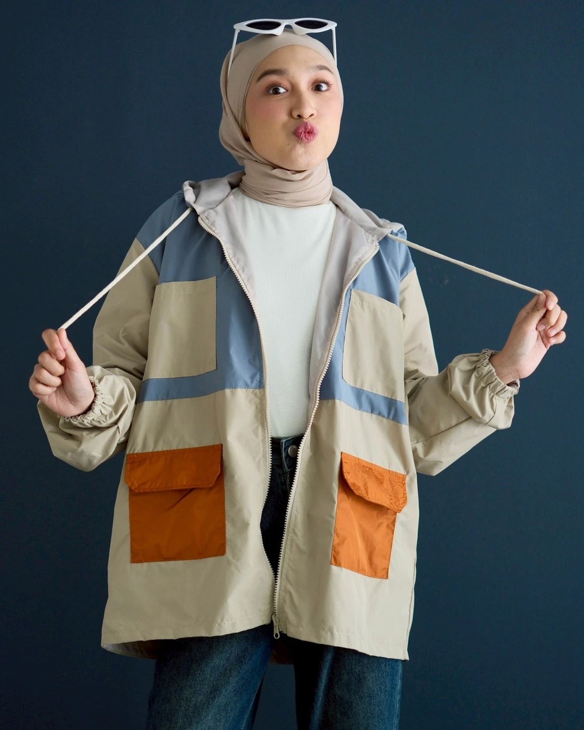 Fledger Jacket Cream - Image 5