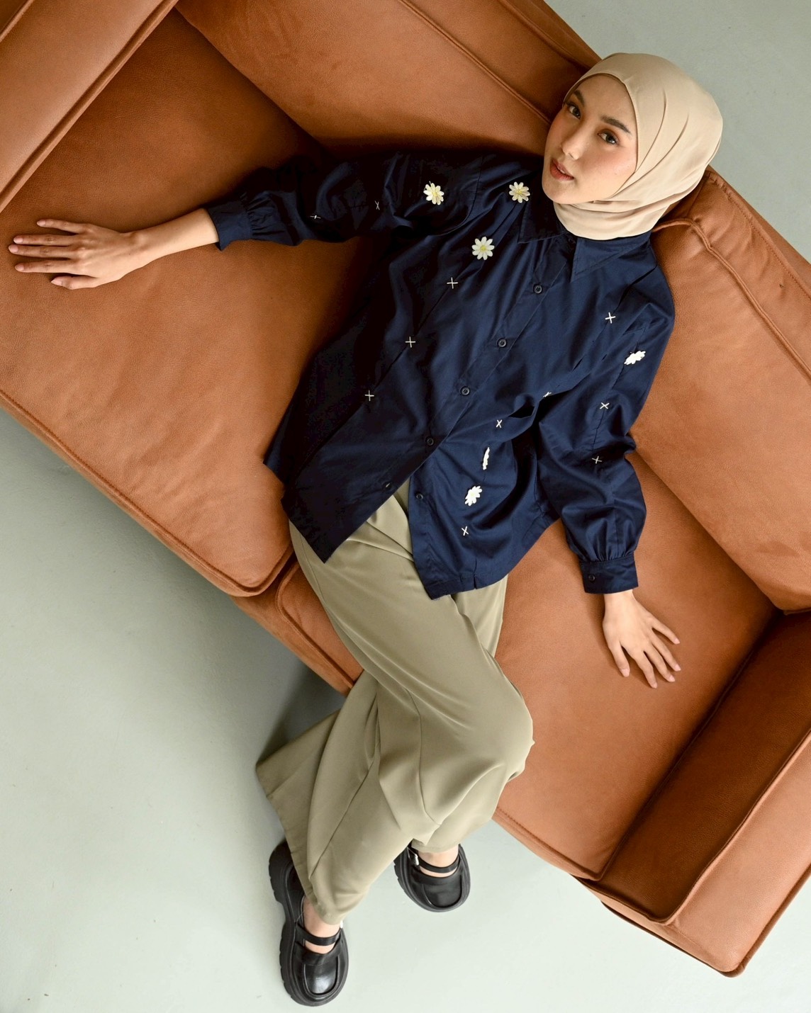 Lilian Shirt Midnight Blue - Image 2