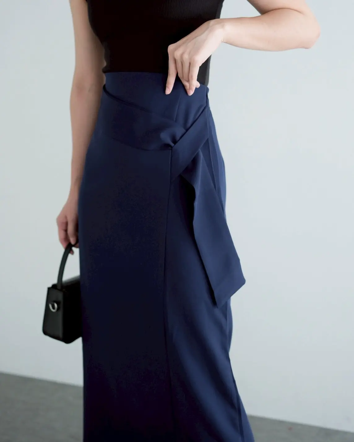 Melanie Skirt Kode V3347 Navy - Image 5