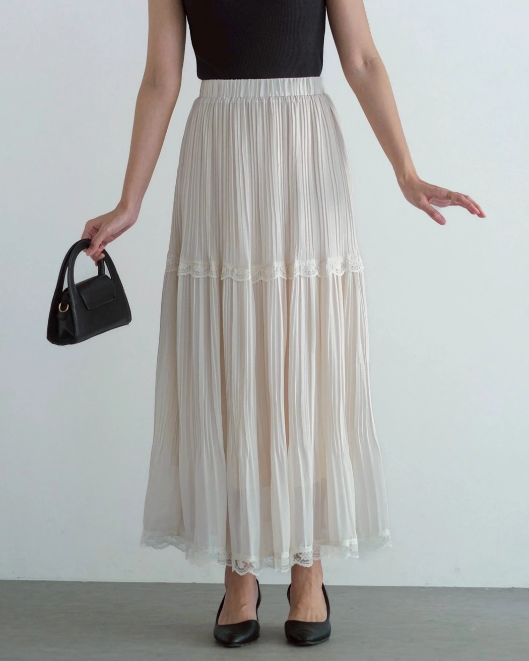 Xavior Skirt Kode 370G Beige - Image 3