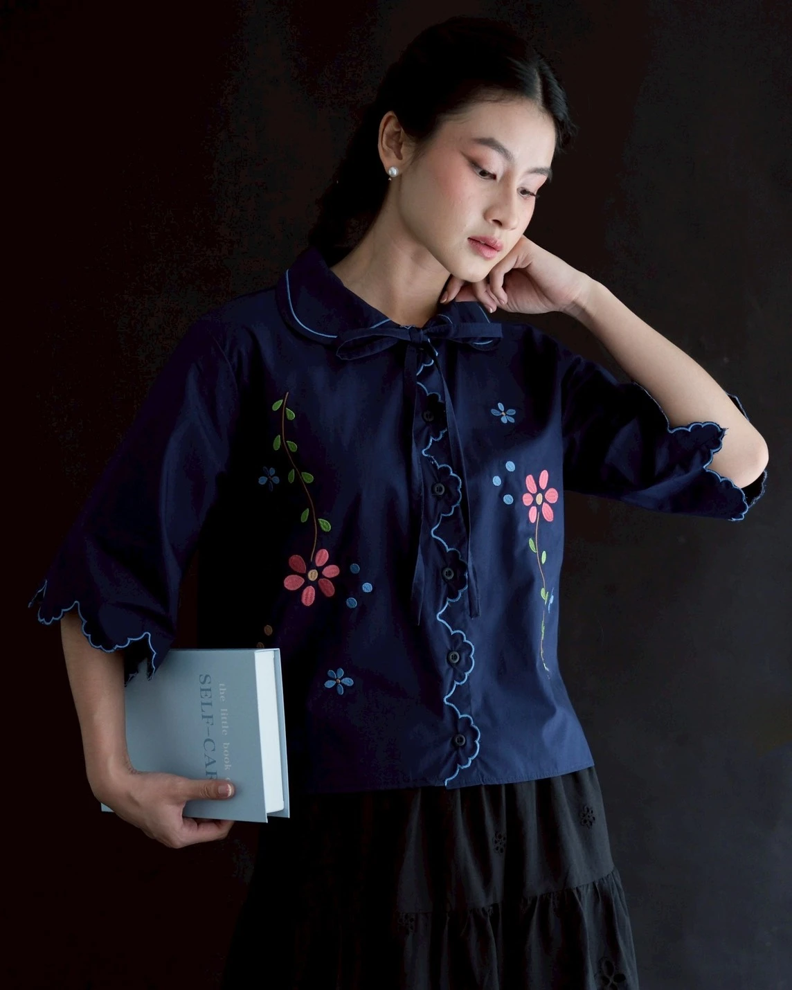 Dellia Shirt Navy - Image 4