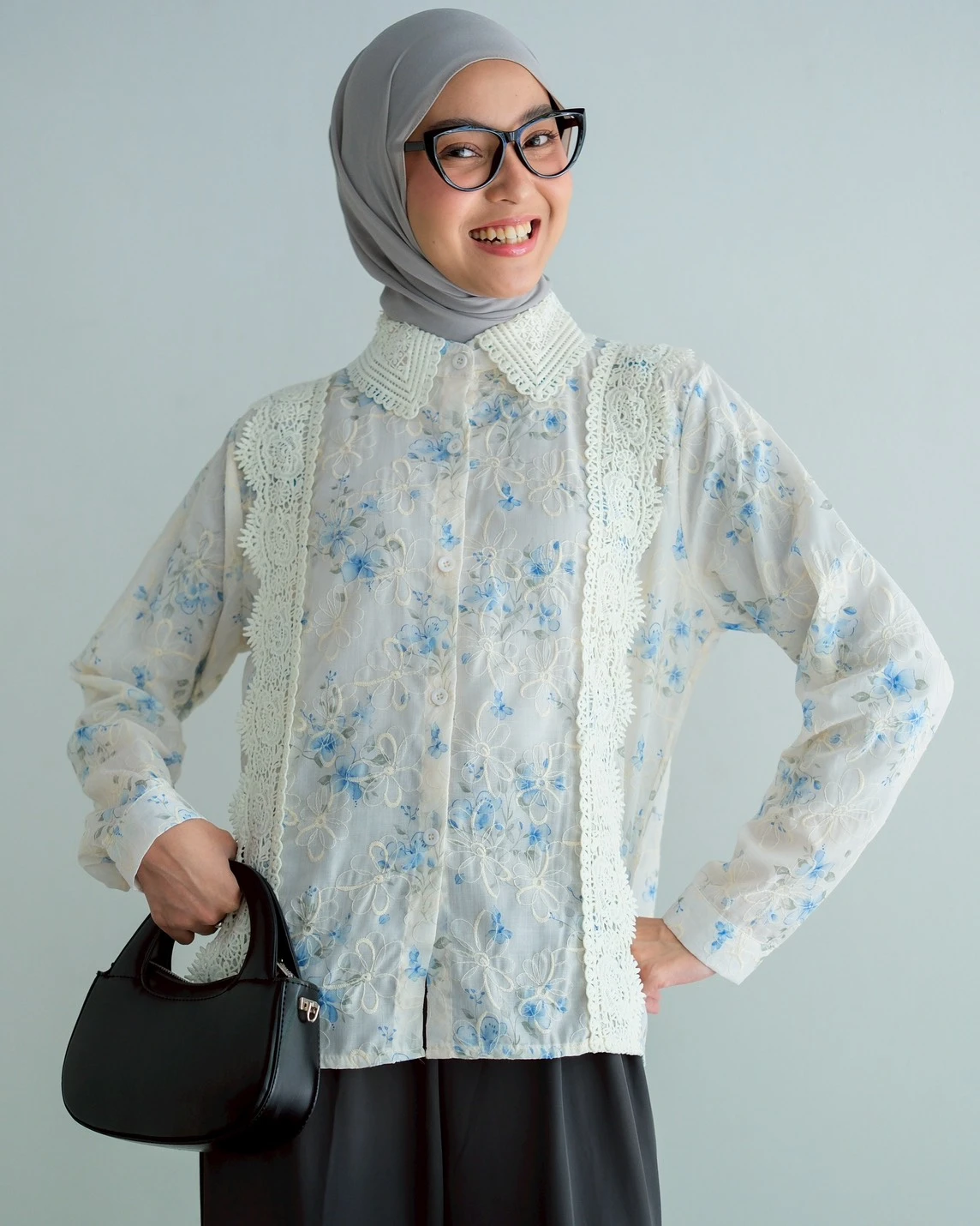Emma Shirt Kode 79G Blue