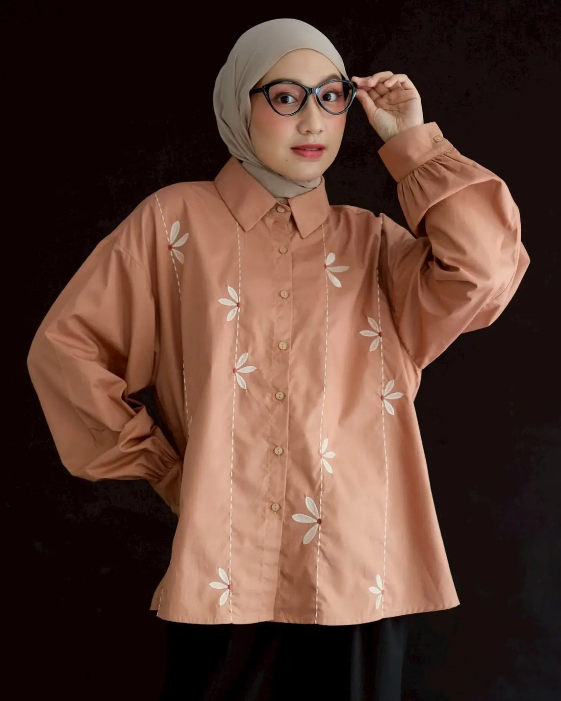 Goutre Shirt Kode 20330 Mocca Mouse - Image 5