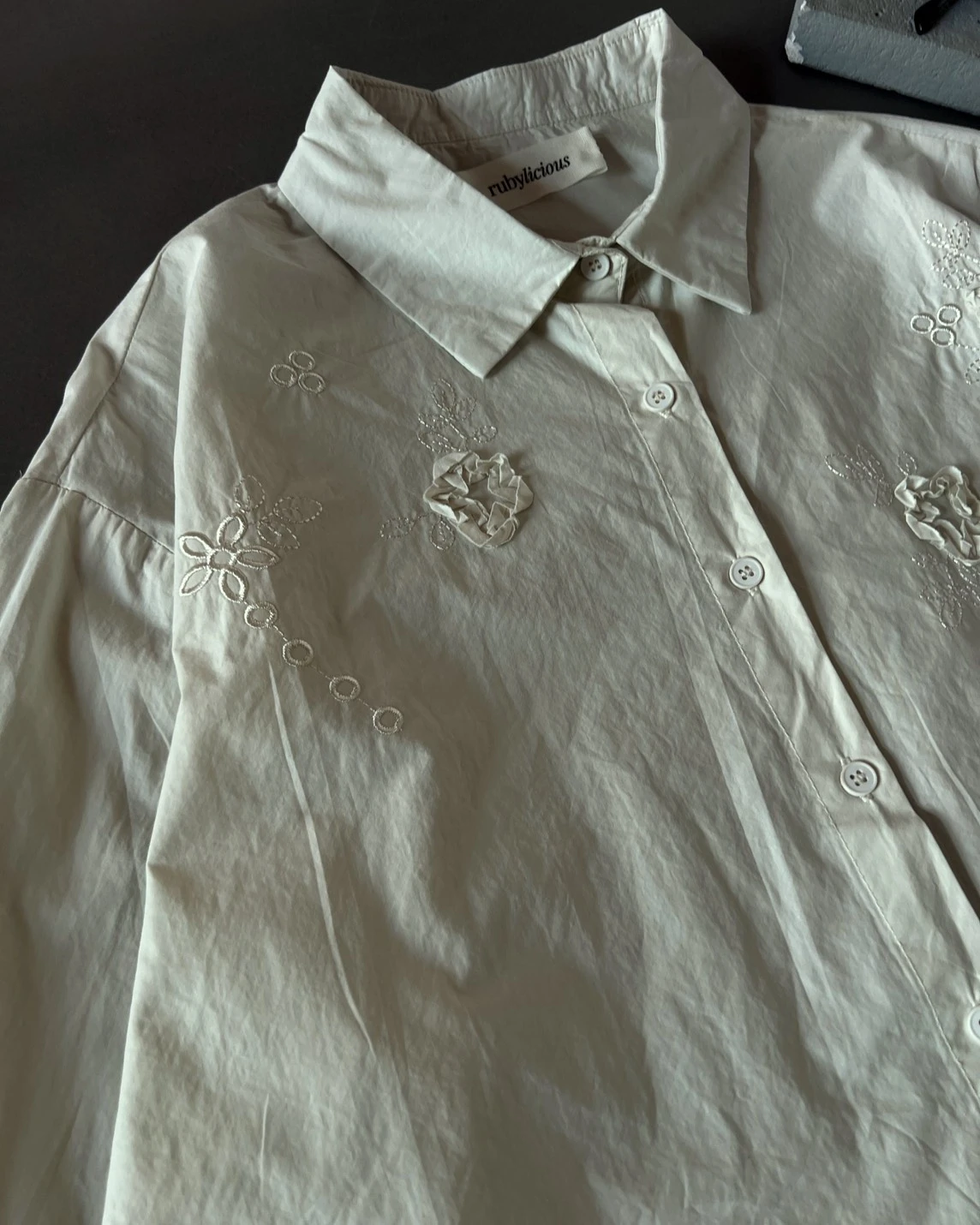 Isevan Shirt Kode 539N Beige