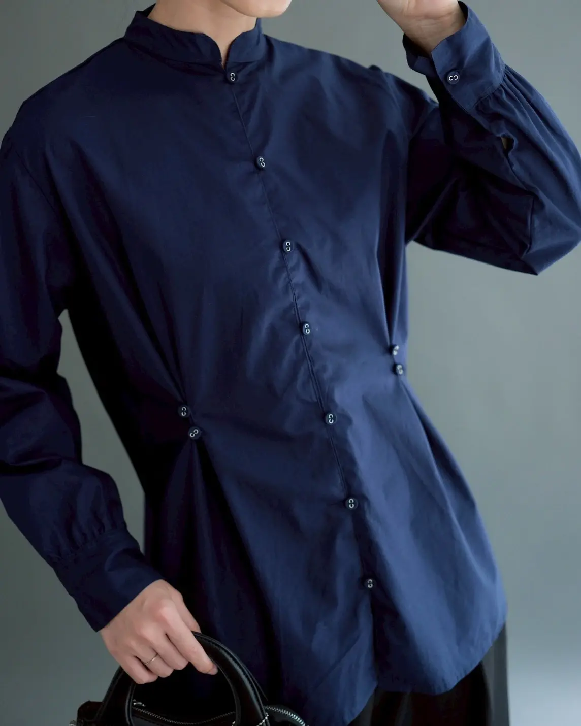 Philia Blouse Kode 80374 Navy - Image 3