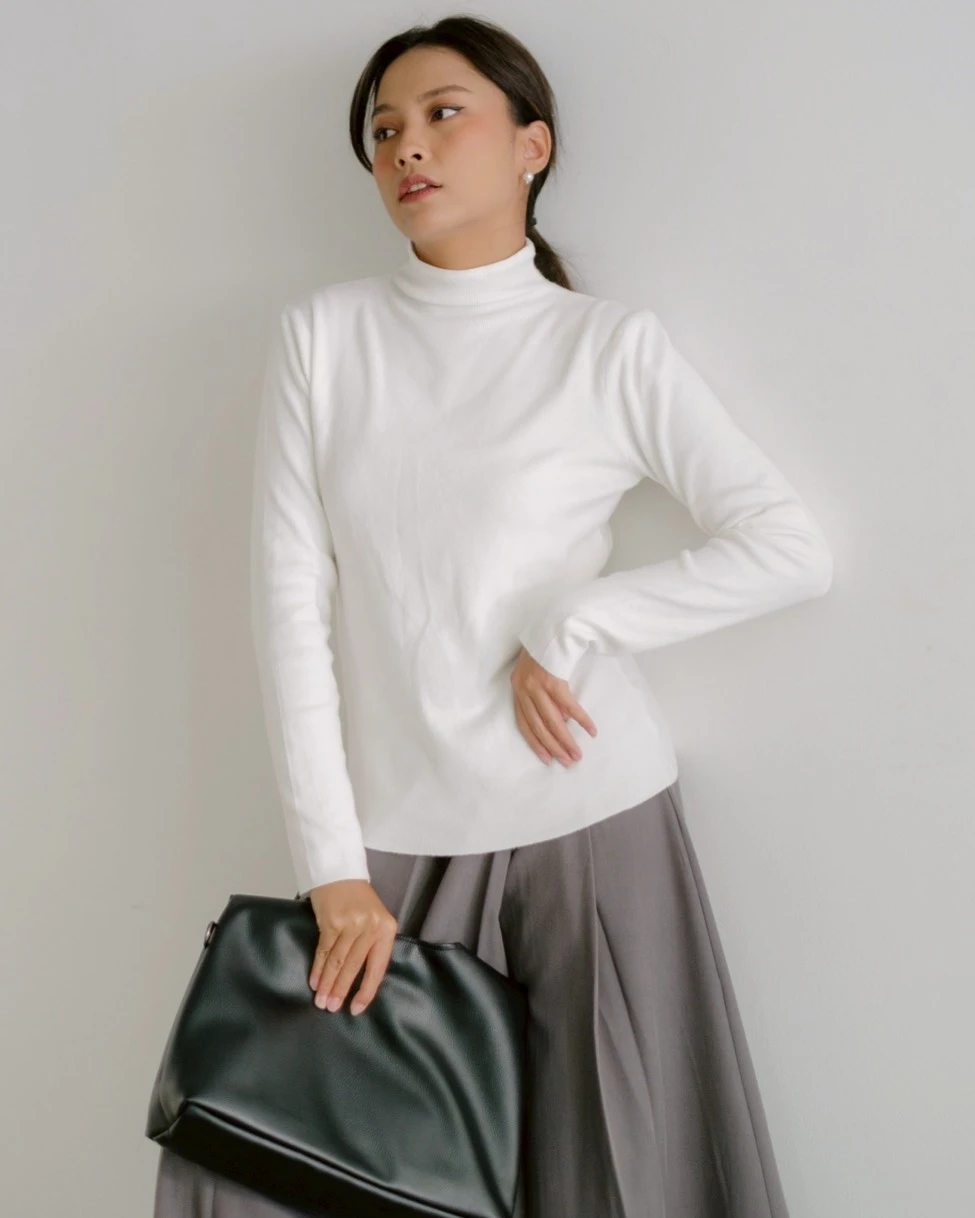 Nafa Turtleneck Longsleeve Kode 277G Broken White - Image 3