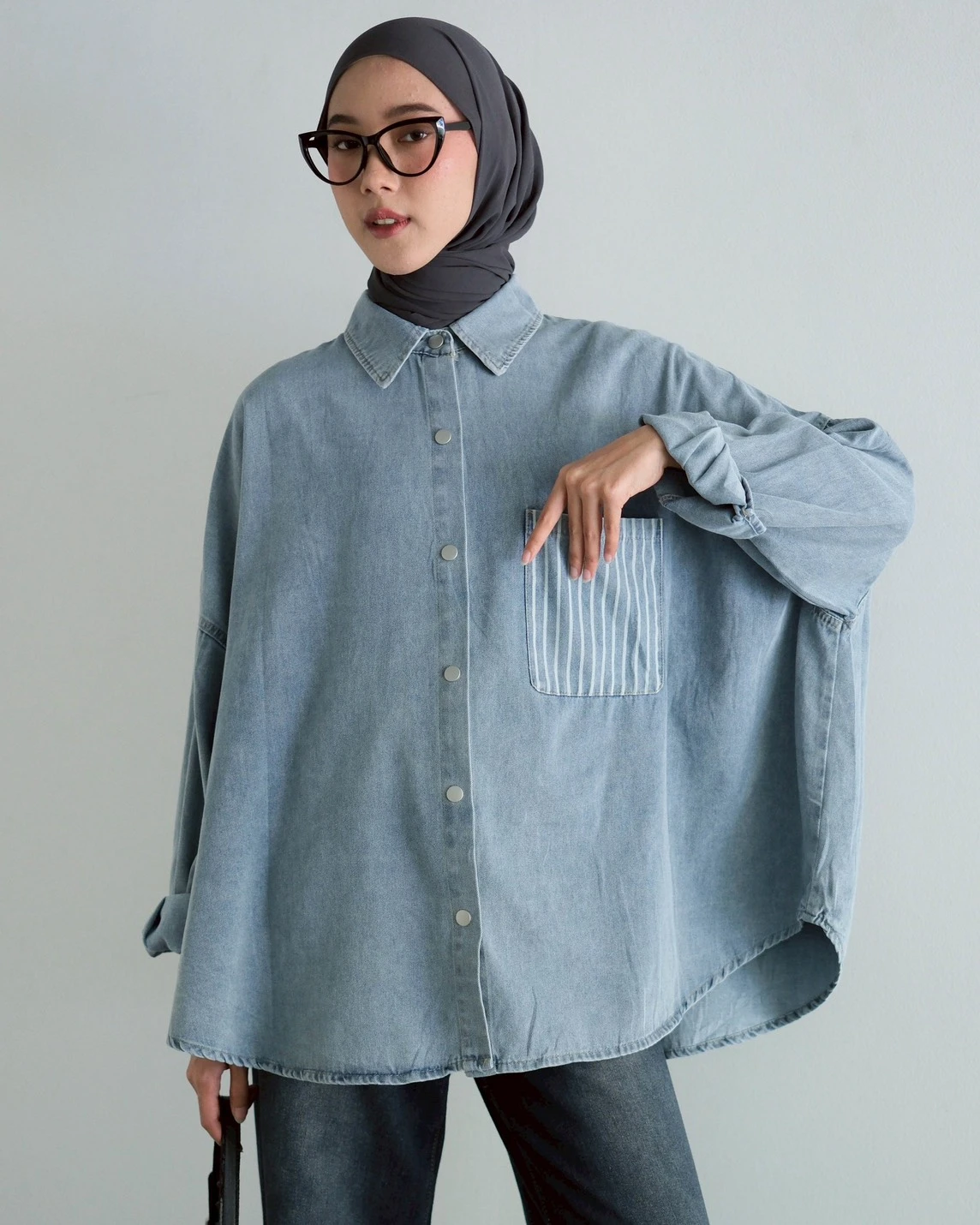 Aysie Denim Shirt Kode 661G Light Blue - Image 3