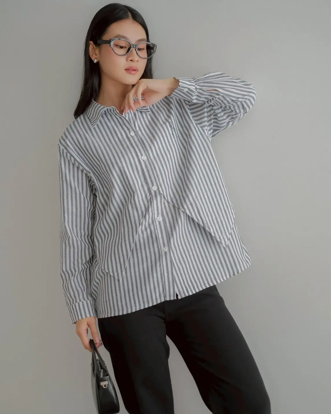 Delova Stripe Shirt Misty Black - Image 4