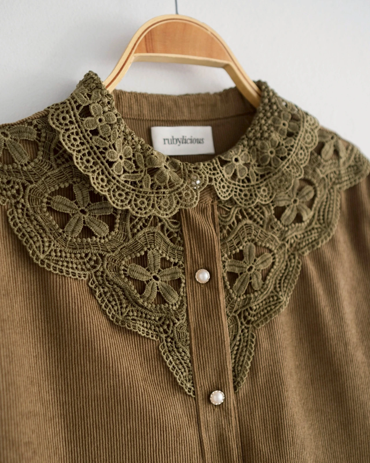 Nadine Shirt Kode 288G OLIVE - Image 3