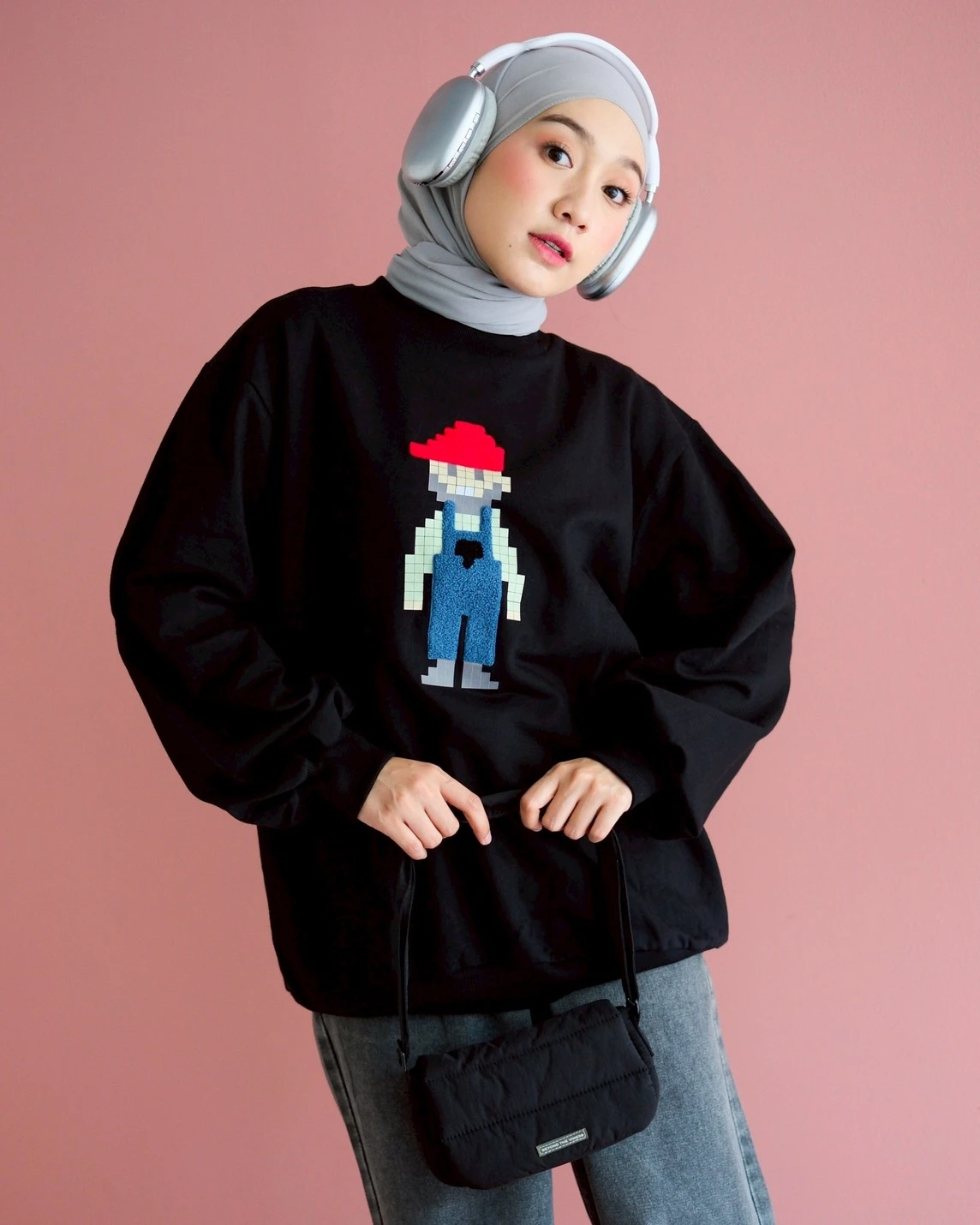 Mezyra Sweater Black - Image 4