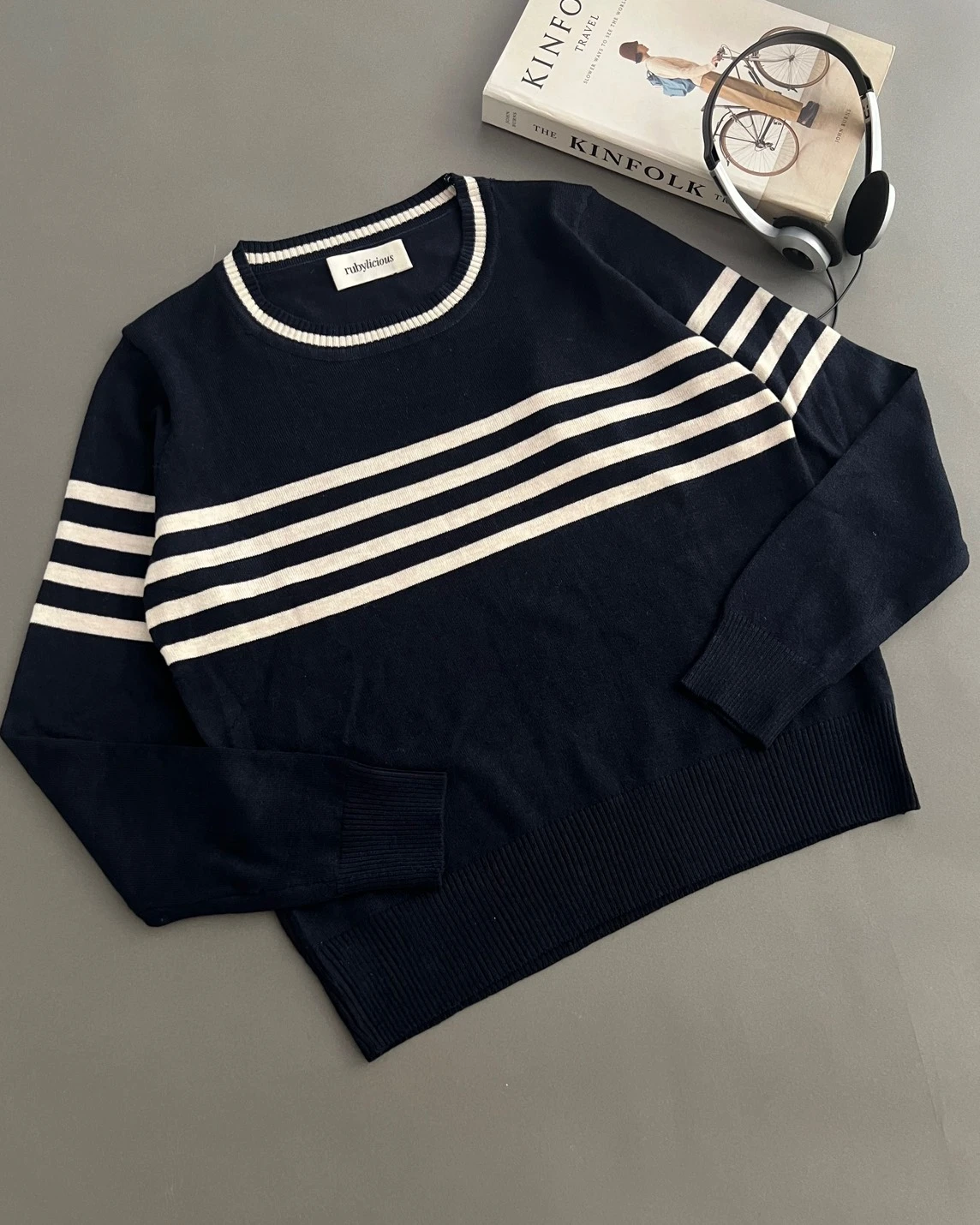 Dione Longsleeve Kode 310H Navy