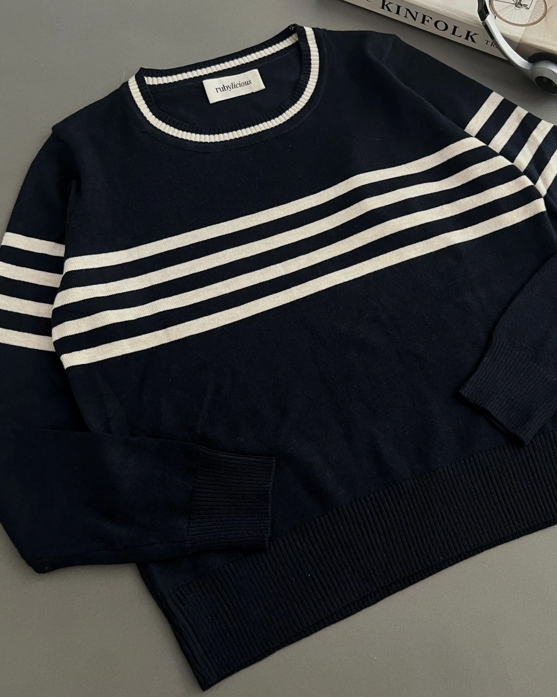 Alternative view of Dione Longsleeve Kode 310H Navy
