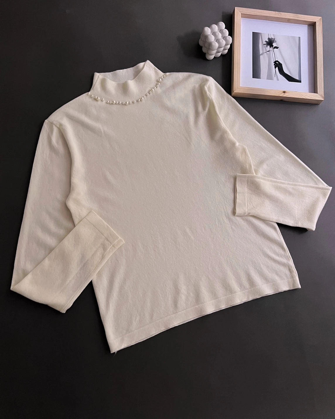 Pierly Turtleneck Longsleeve Kode 190F Ivory