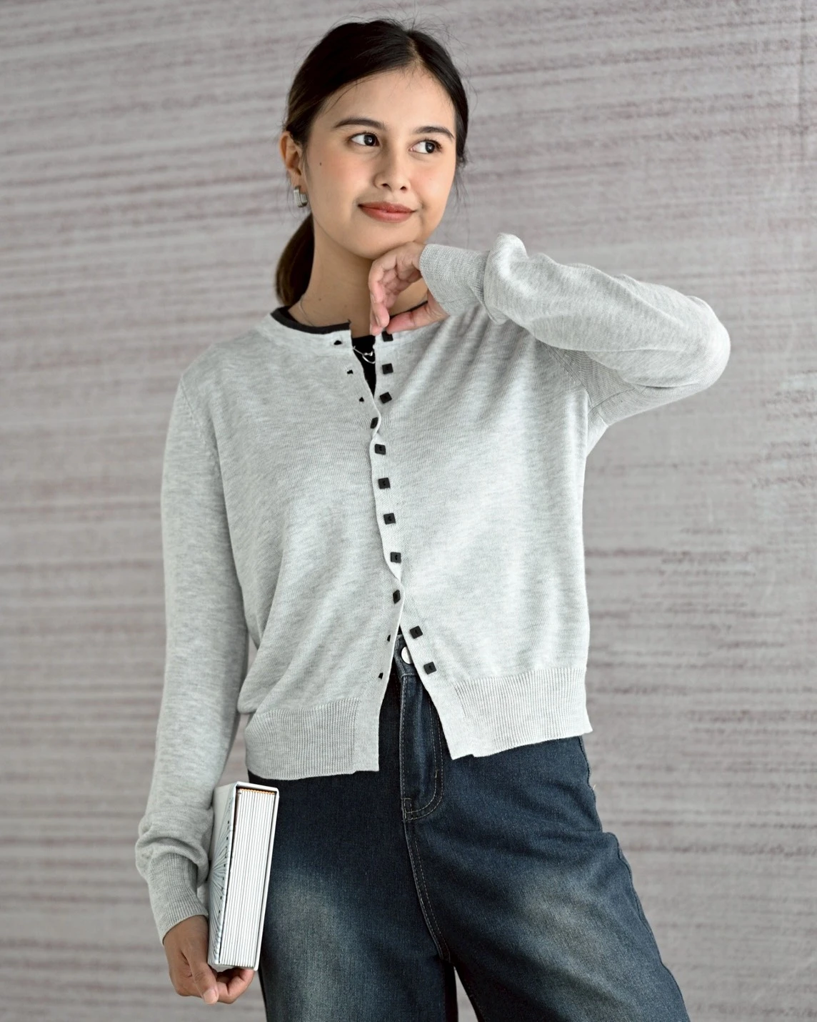 Alternative view of Prianka Cardi Kode 307H Misty Grey