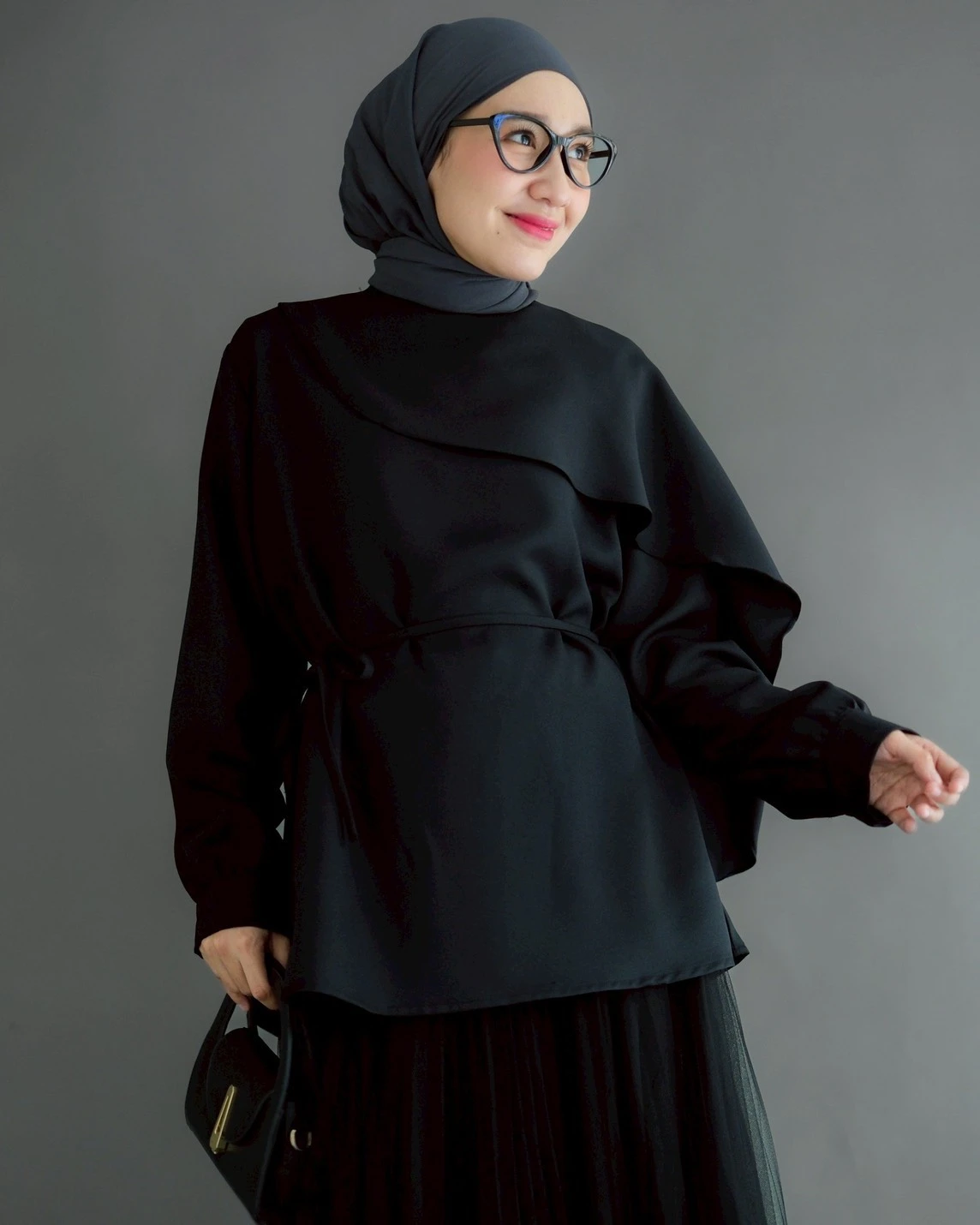 Blainn Blouse Black