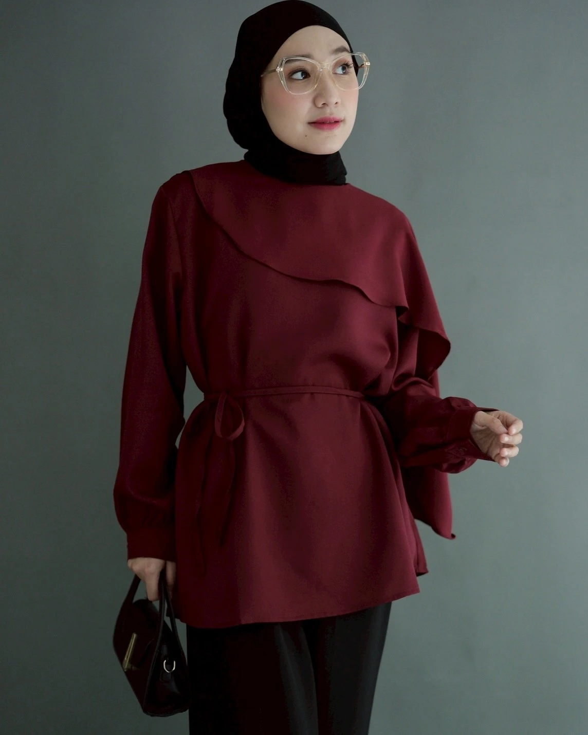 Blainn Blouse Maroon