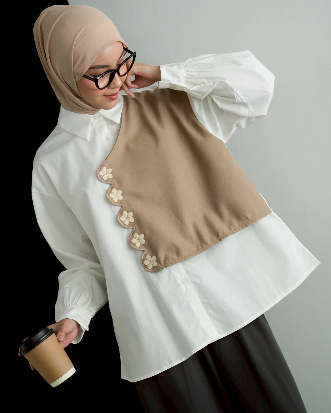 Alternative view of Kastreya Shirt Kode 20377 Broken White