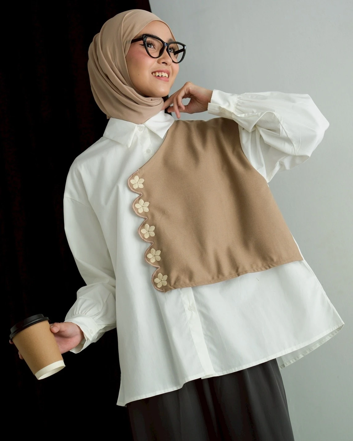 Kastreya Shirt Kode 20377 Broken White