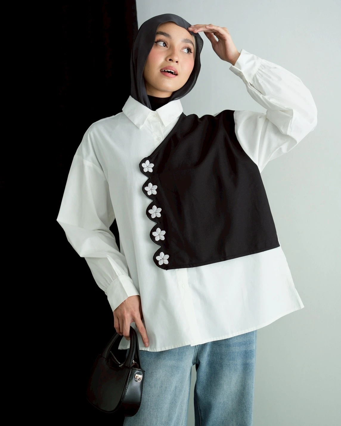 Alternative view of Kastreya Shirt Kode 20377 Bw-Black