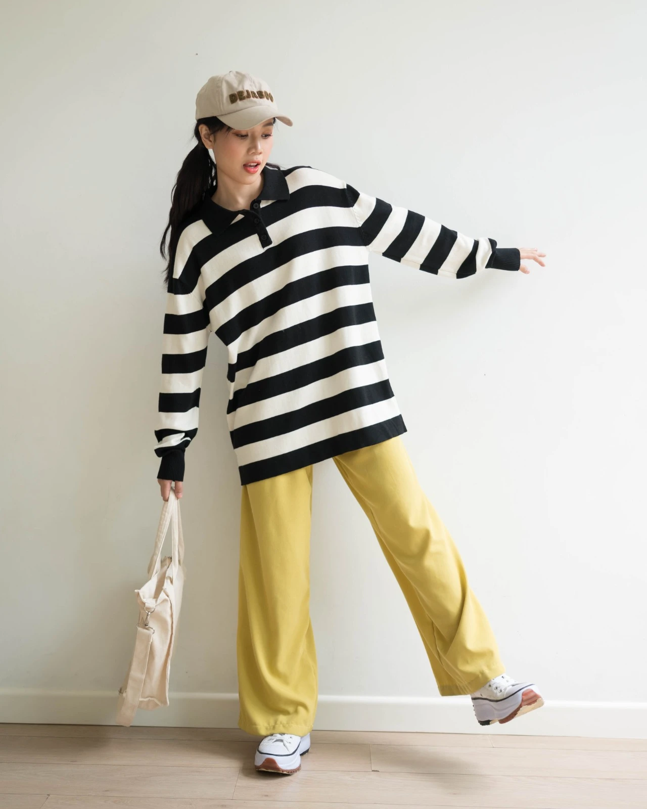 Alternative view of Kourtney Knit Longsleeve Zebra