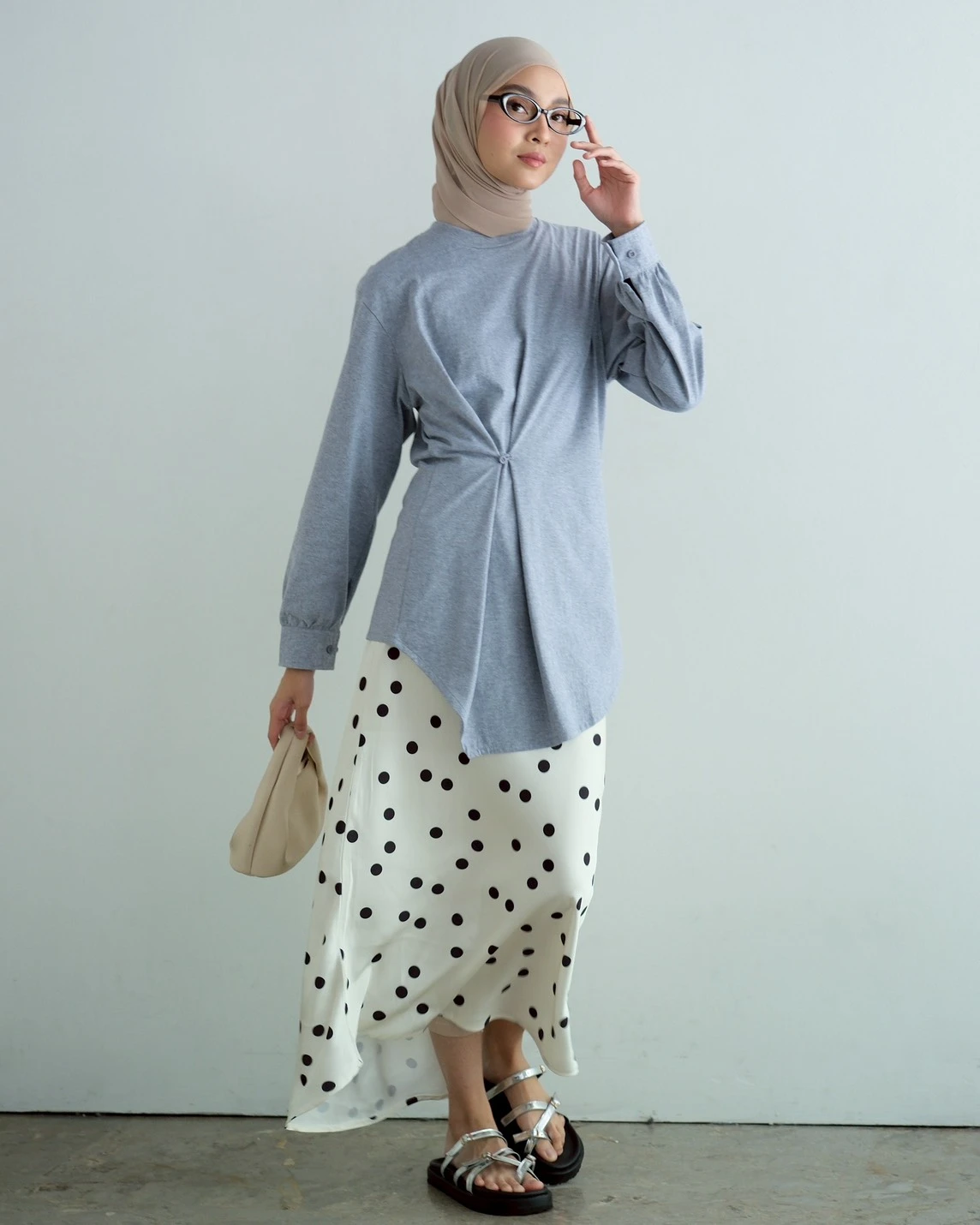 Alternative view of Nena Longsleeve Misty Grey