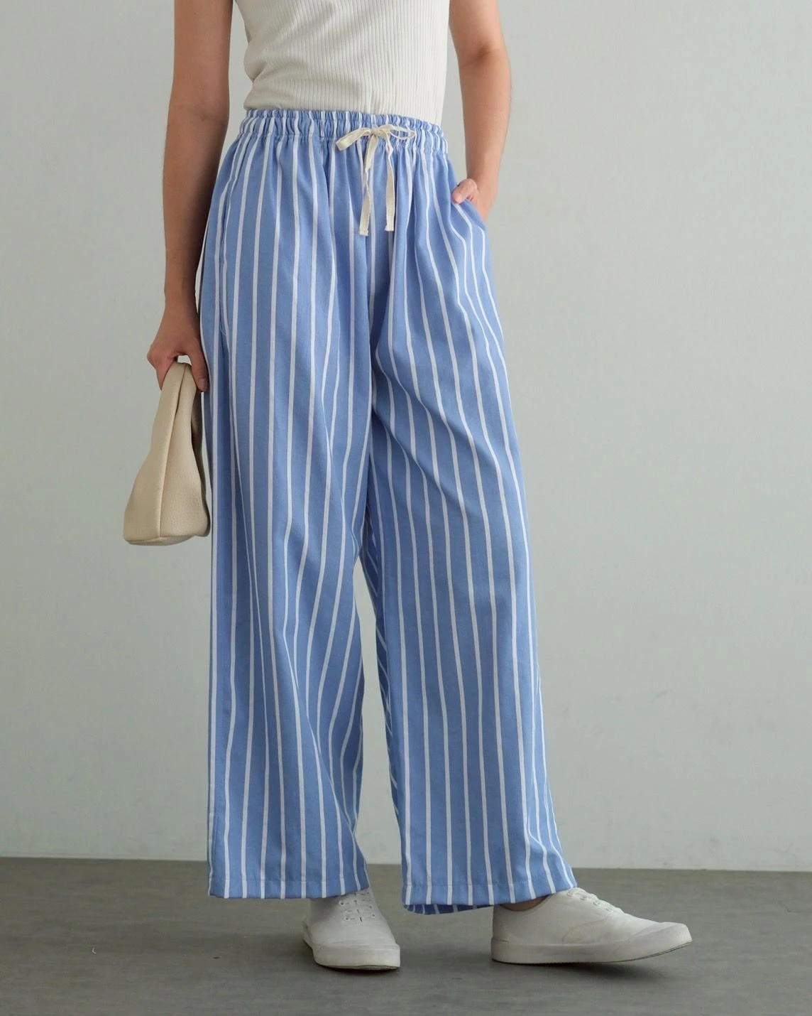 Alternative view of Hayes Stripe Pants Kode 14086 Blue