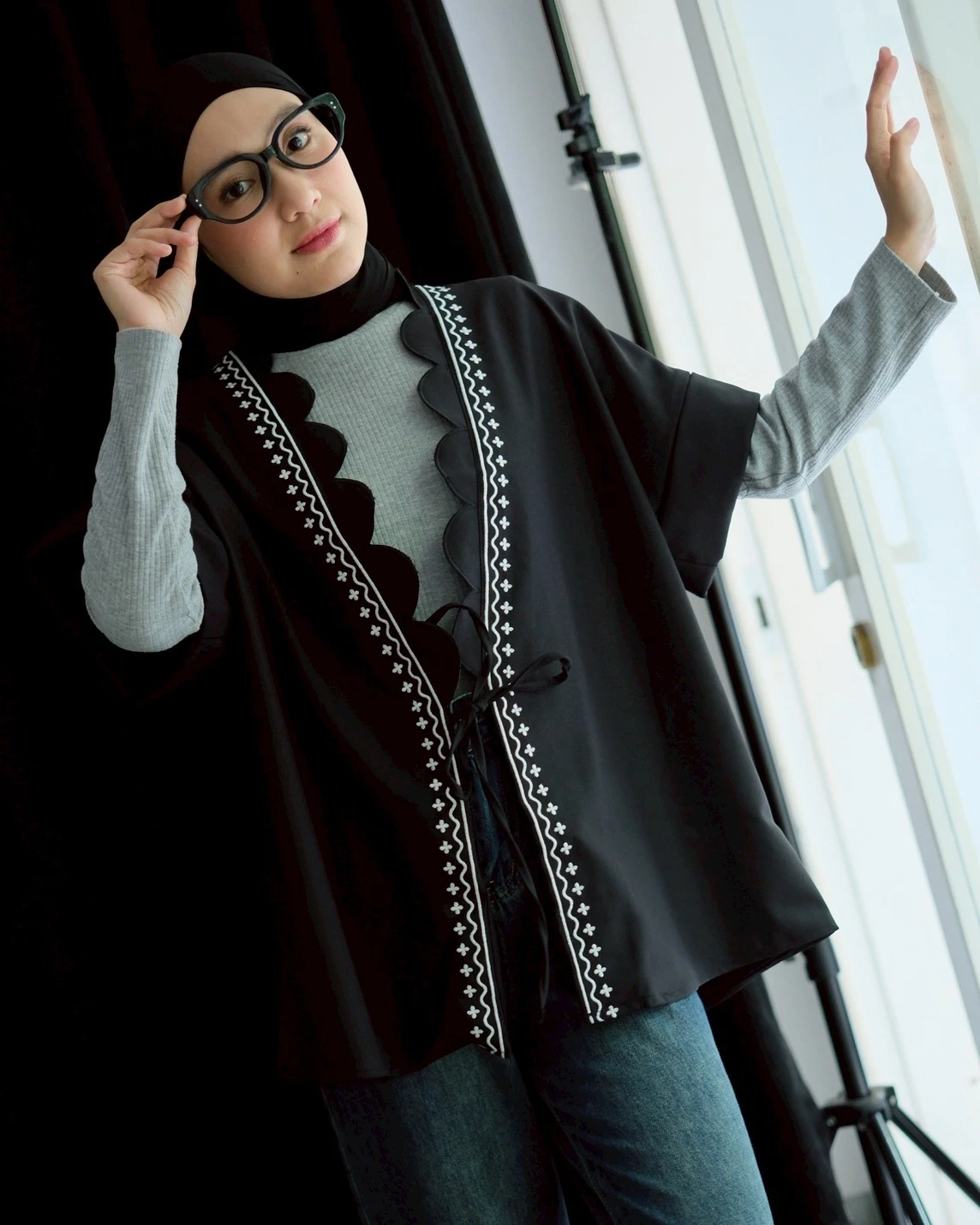 Snezha Vest Kode 20376 Black