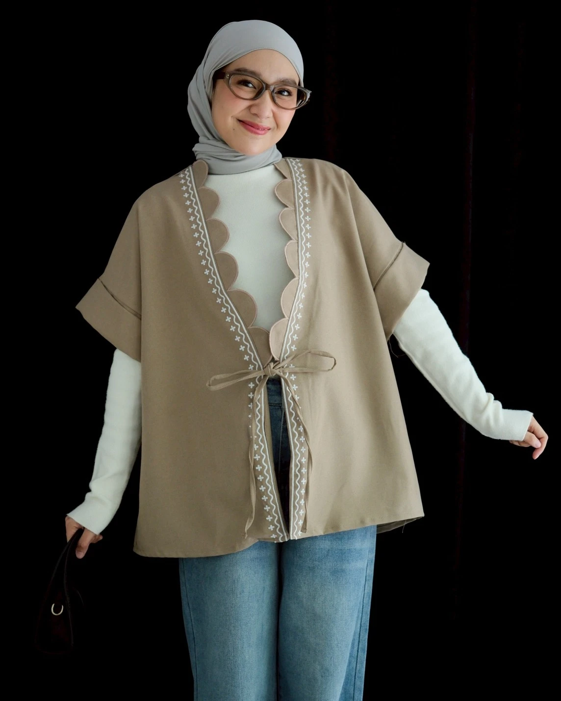 Alternative view of Snezha Vest Kode 20376 Khaki