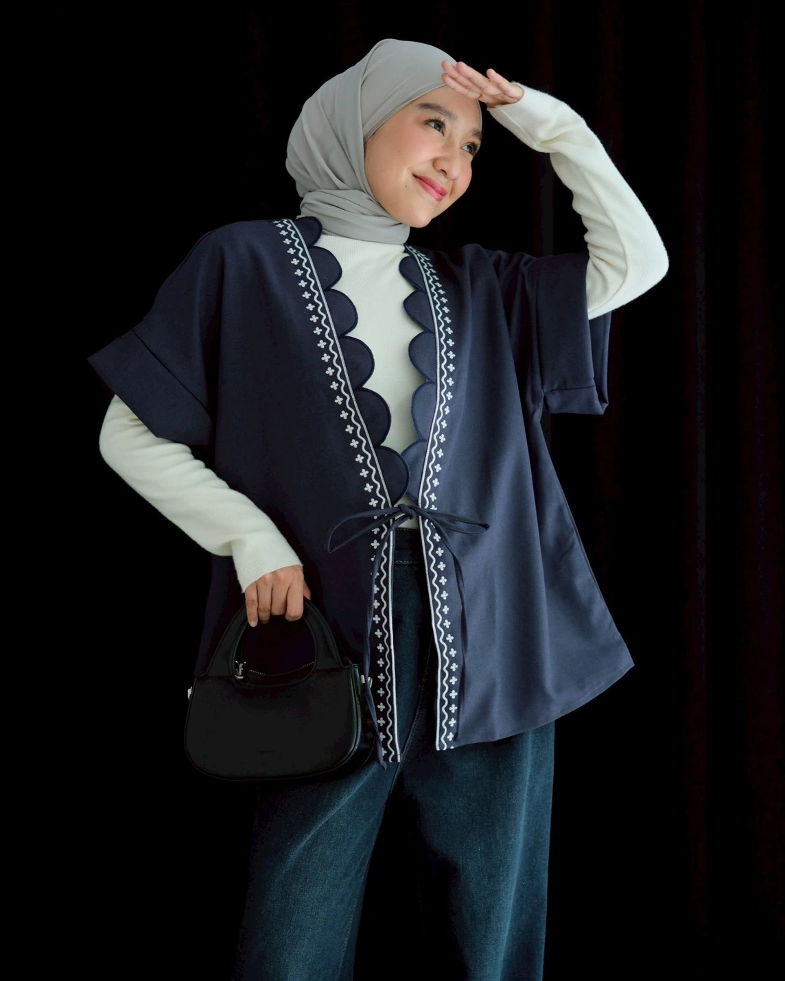 Alternative view of Snezha Vest Kode 20376 Navy