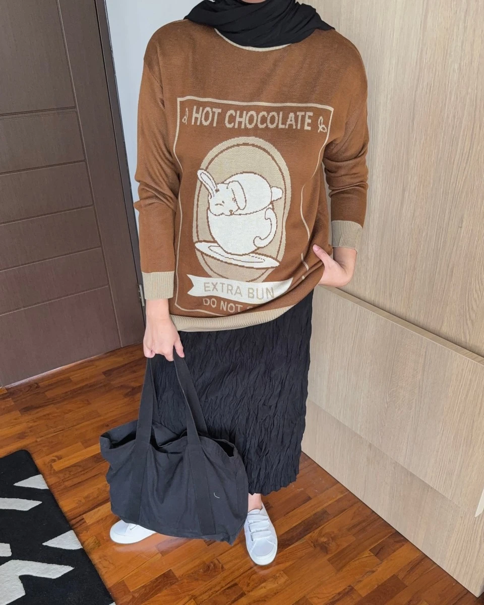 Usagi Sweater Brown - Image 3