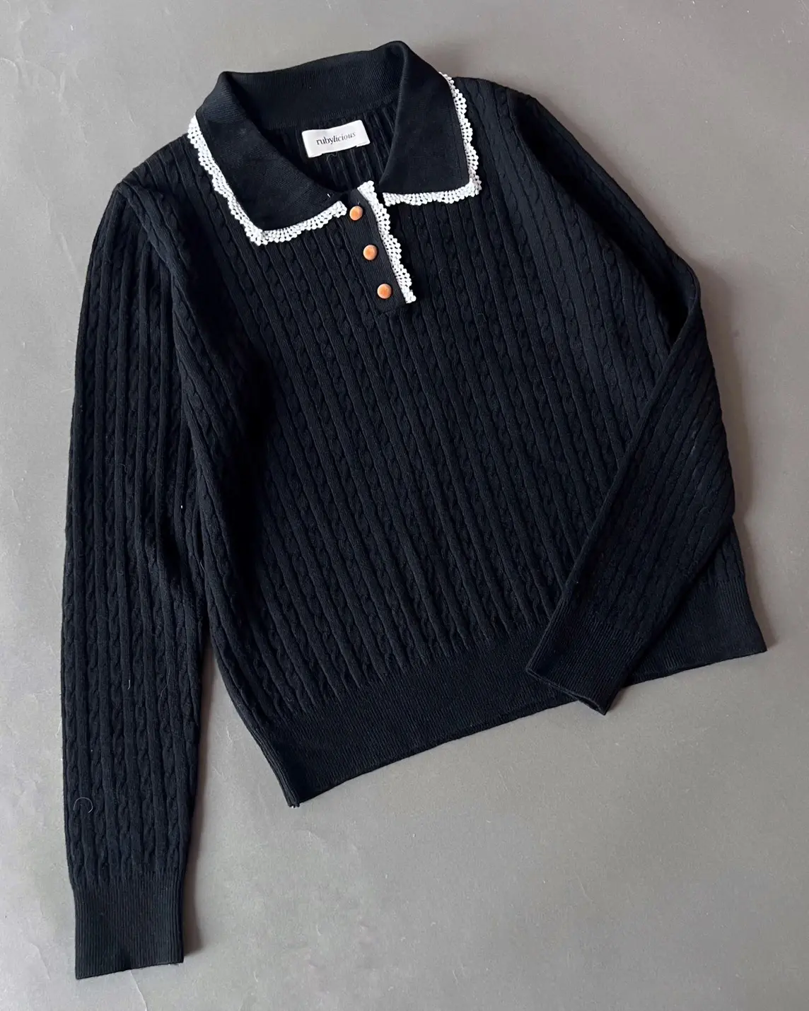 Tauren Longsleeve Kode 176K Black
