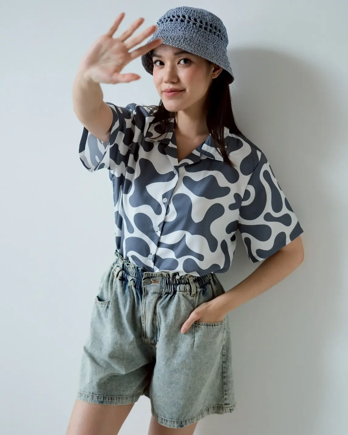 Amoeba Shirt Grey