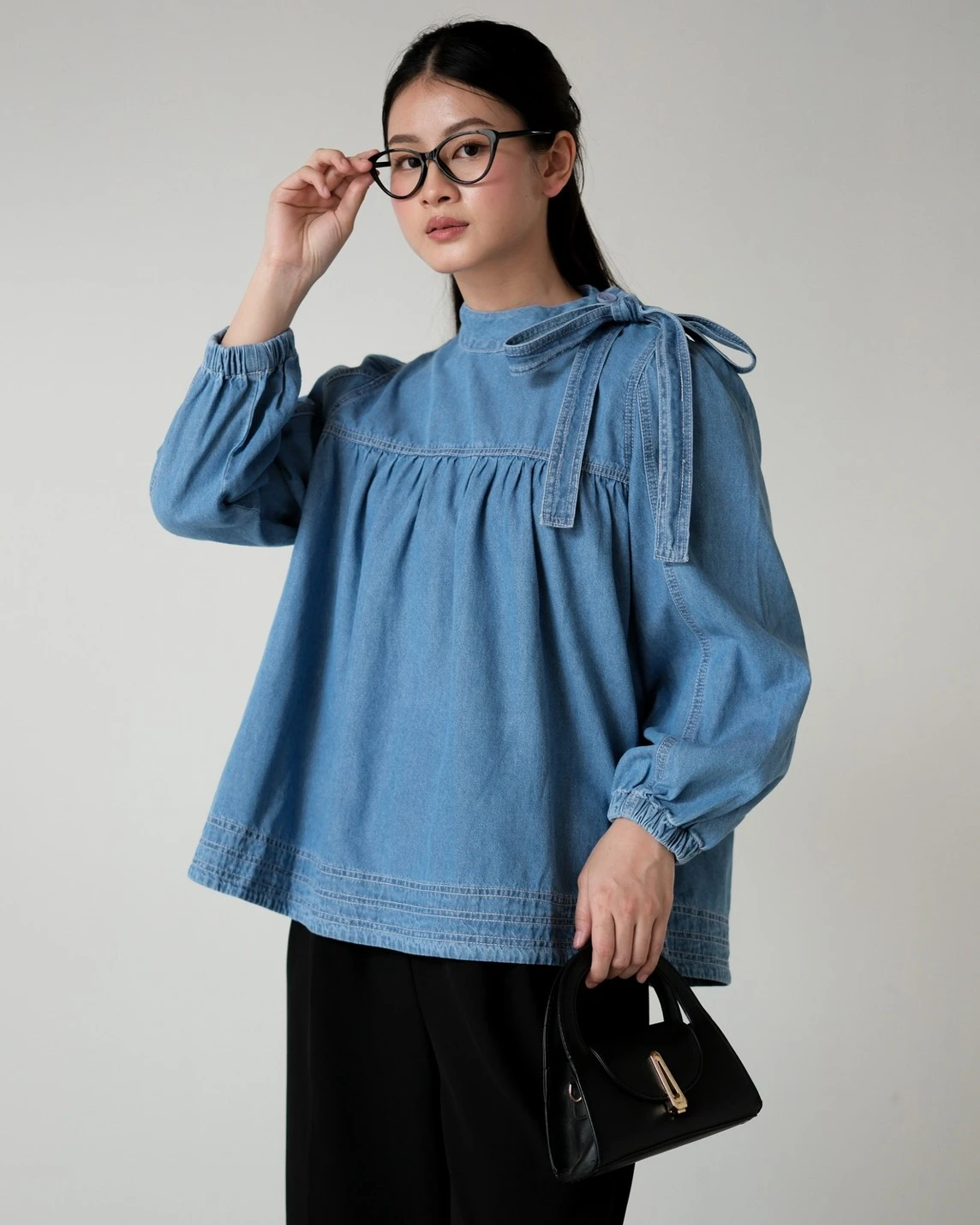 Alternative view of Jhani Denim Blouse Kode 70053-3 Light Blue