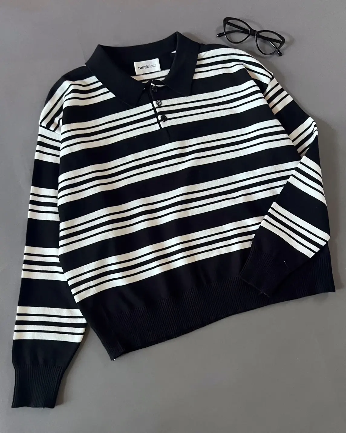 Gilda Stripe Longsleeve Kode 205L Black