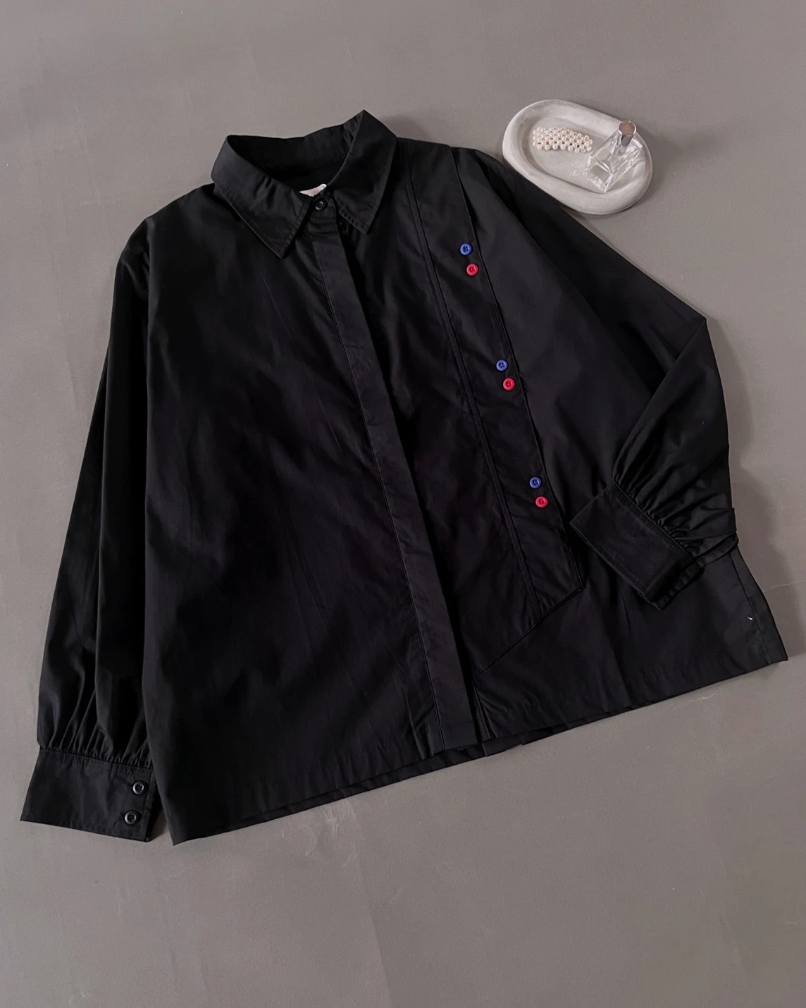 Ariela Shirt Black