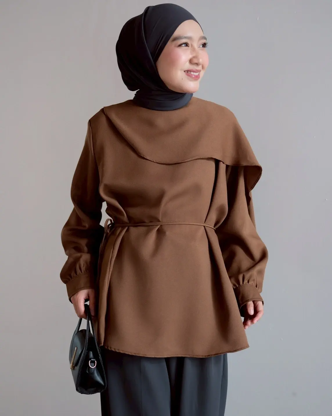 Blainn Blouse Brown