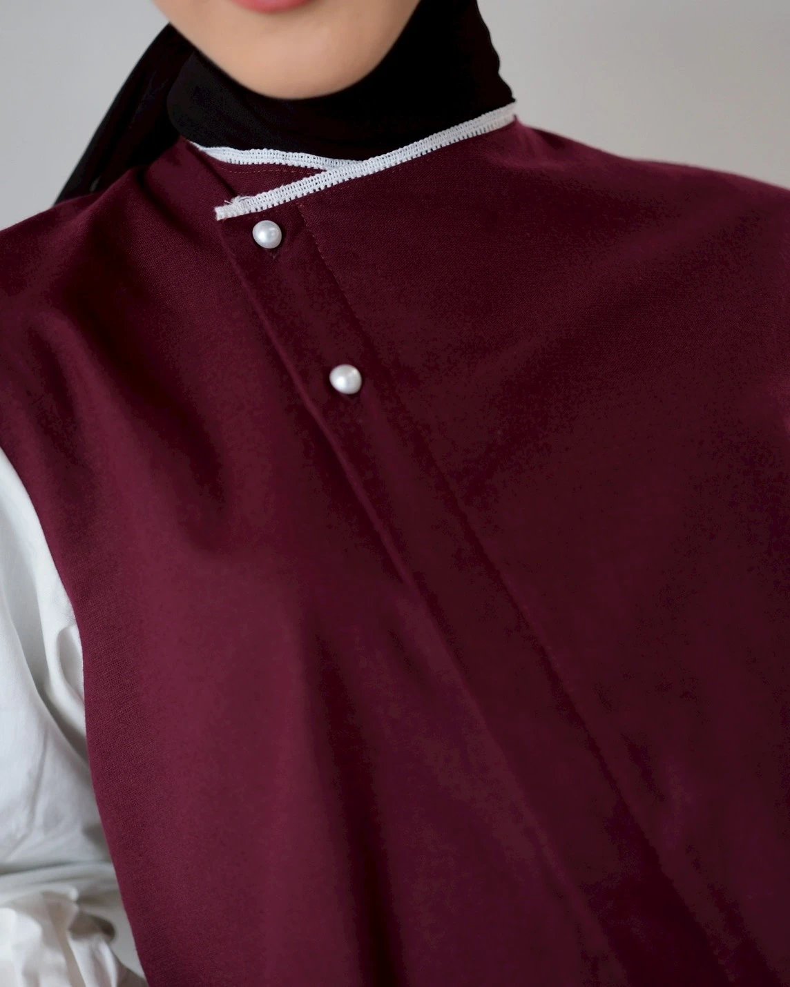 Alternative view of Gileth Blouse Burgundy
