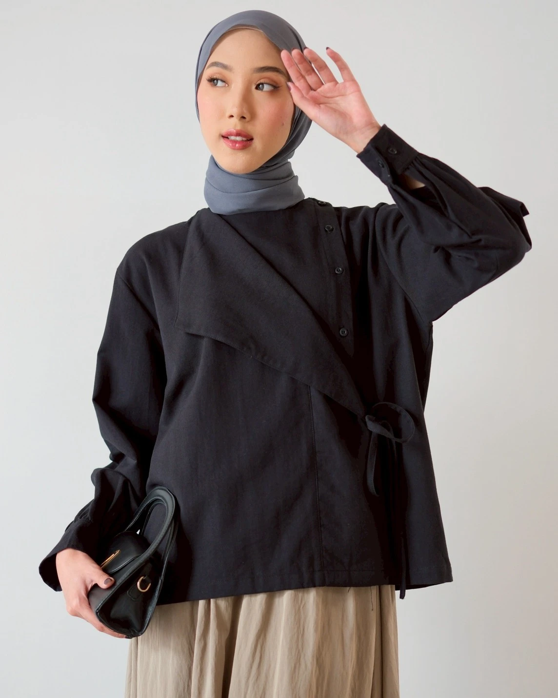 Alternative view of Kavya Shirt Black