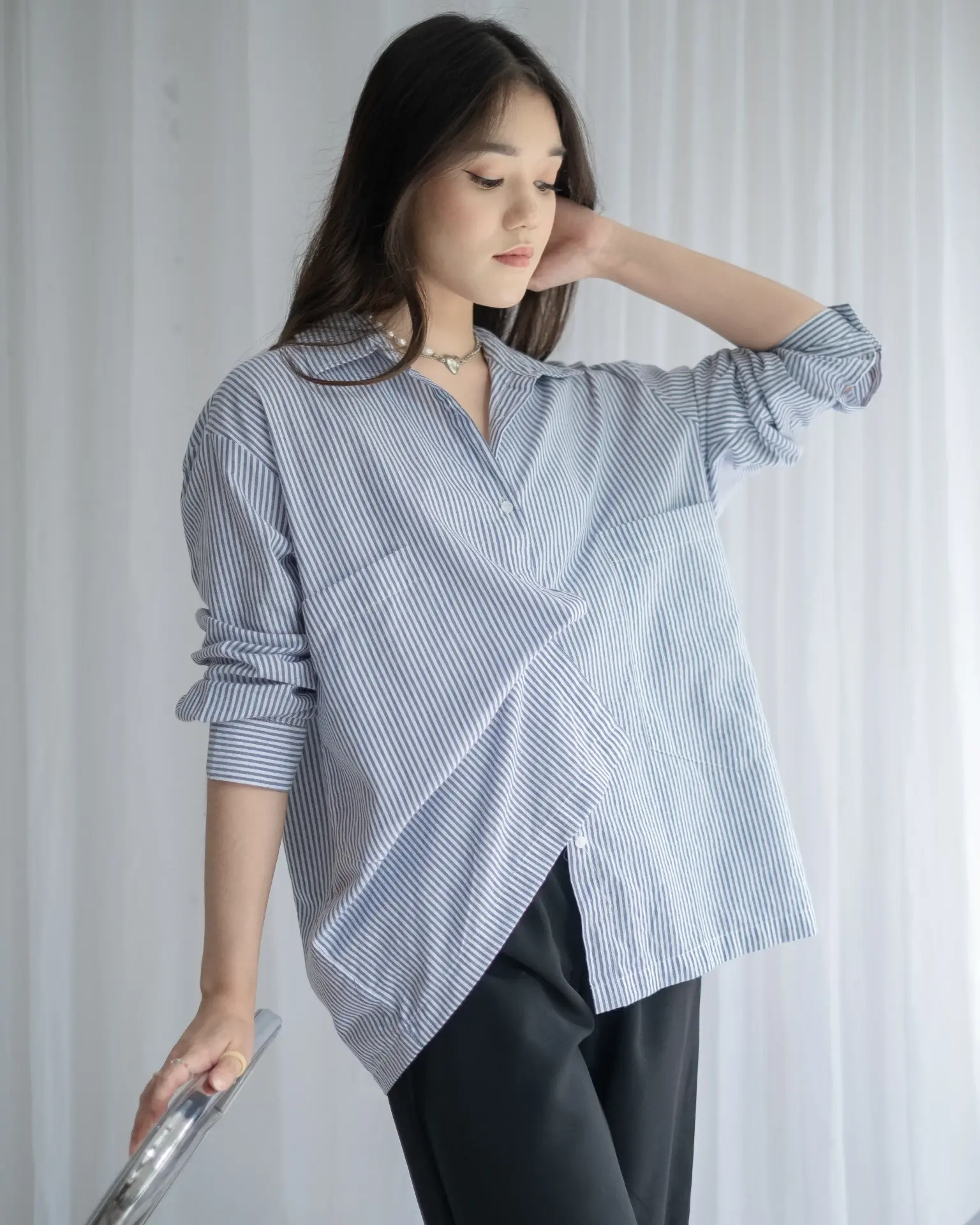 Alternative view of Malirha Oversize Shirt Navy