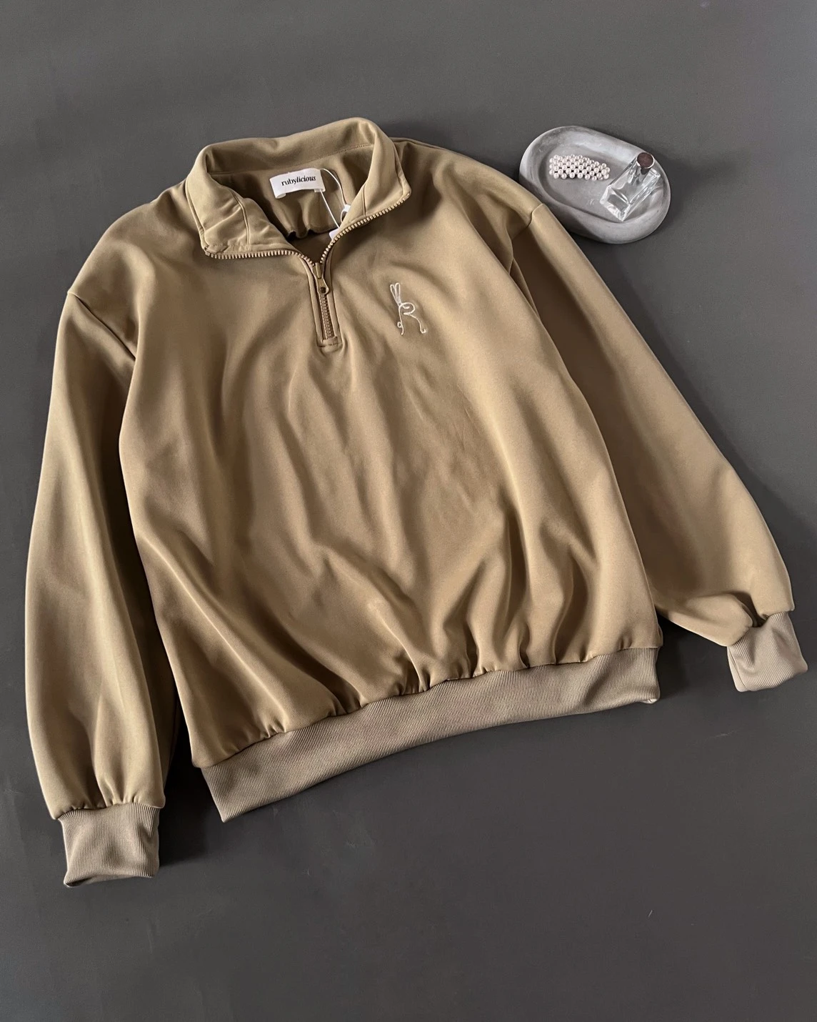 Mauri Zip Sweater Khaki