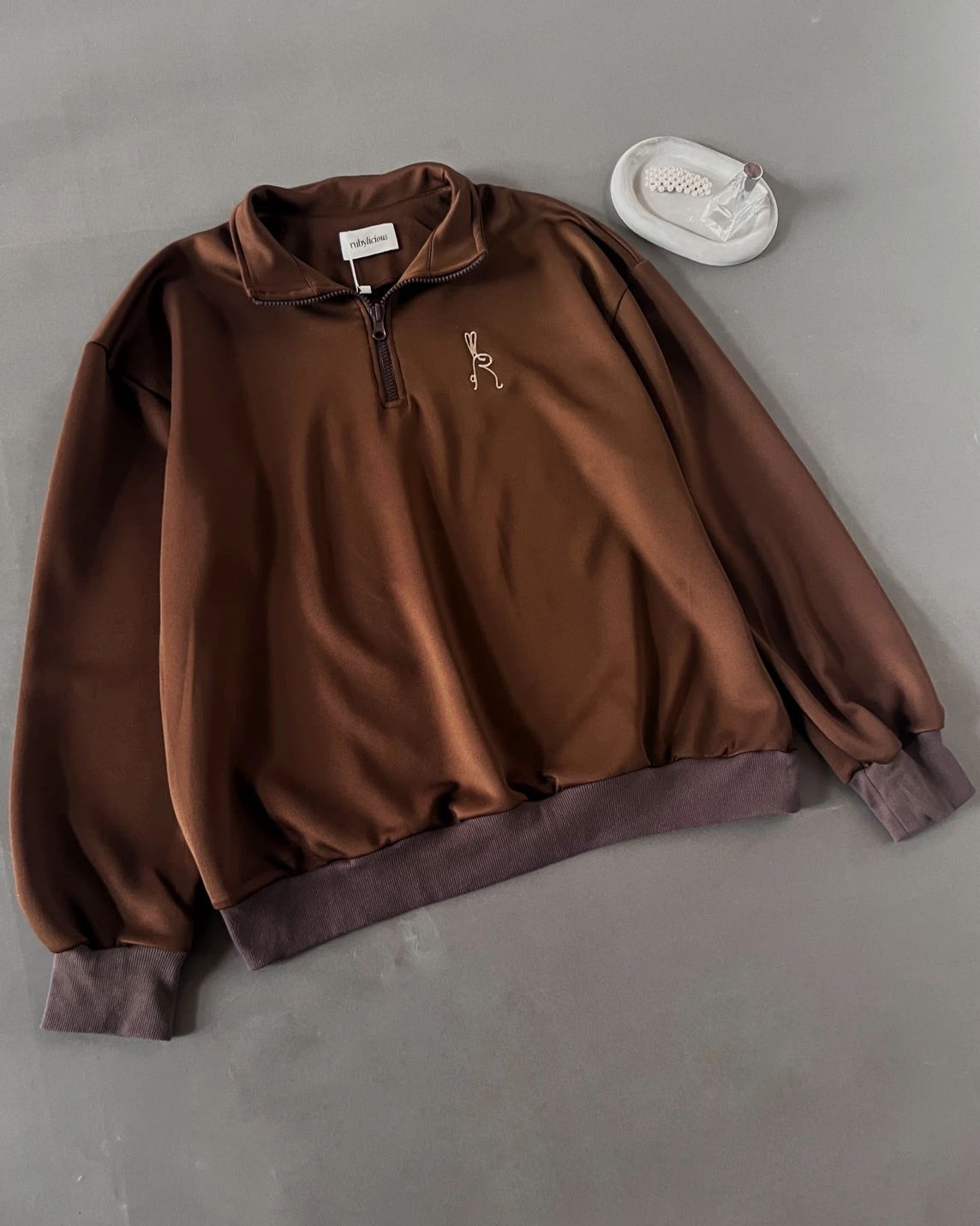 Mauri Zip Sweater Brown
