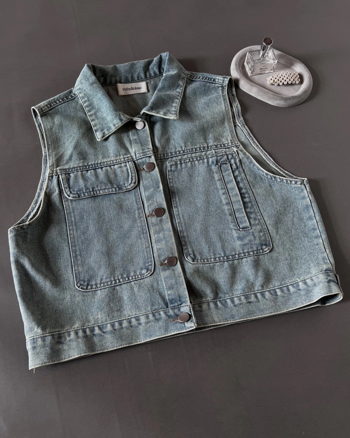 Qivela Denim Vest Light Blue - Image 2