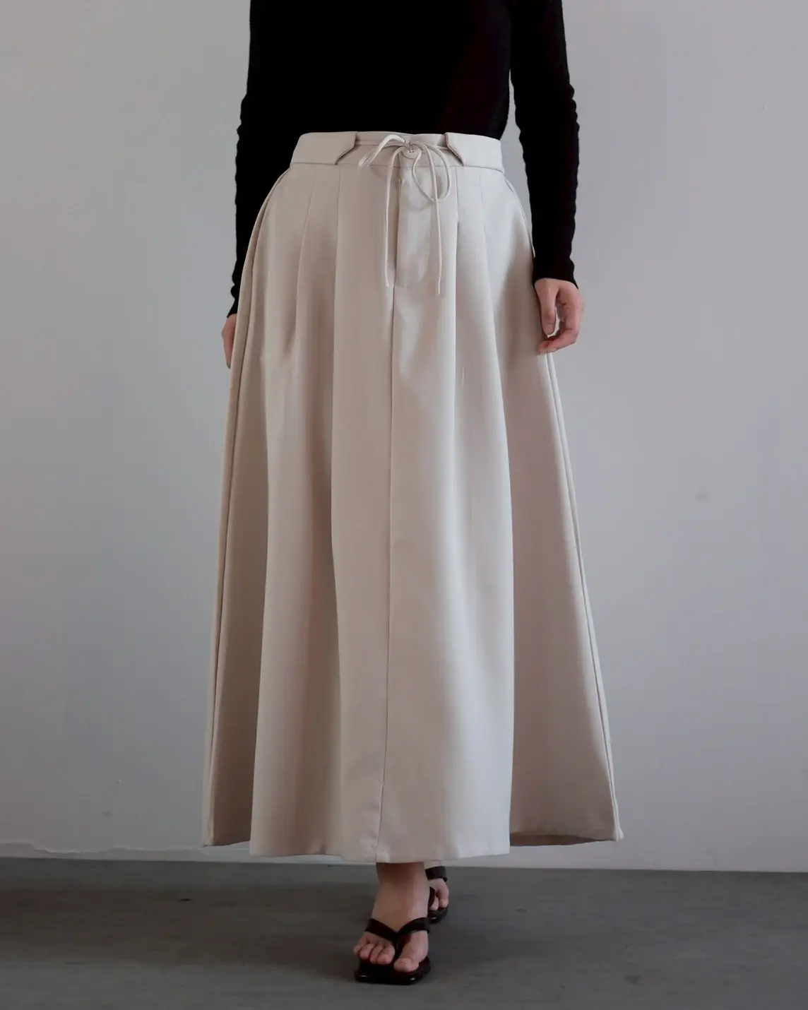 Raziela Skirt Kode N896 Beige
