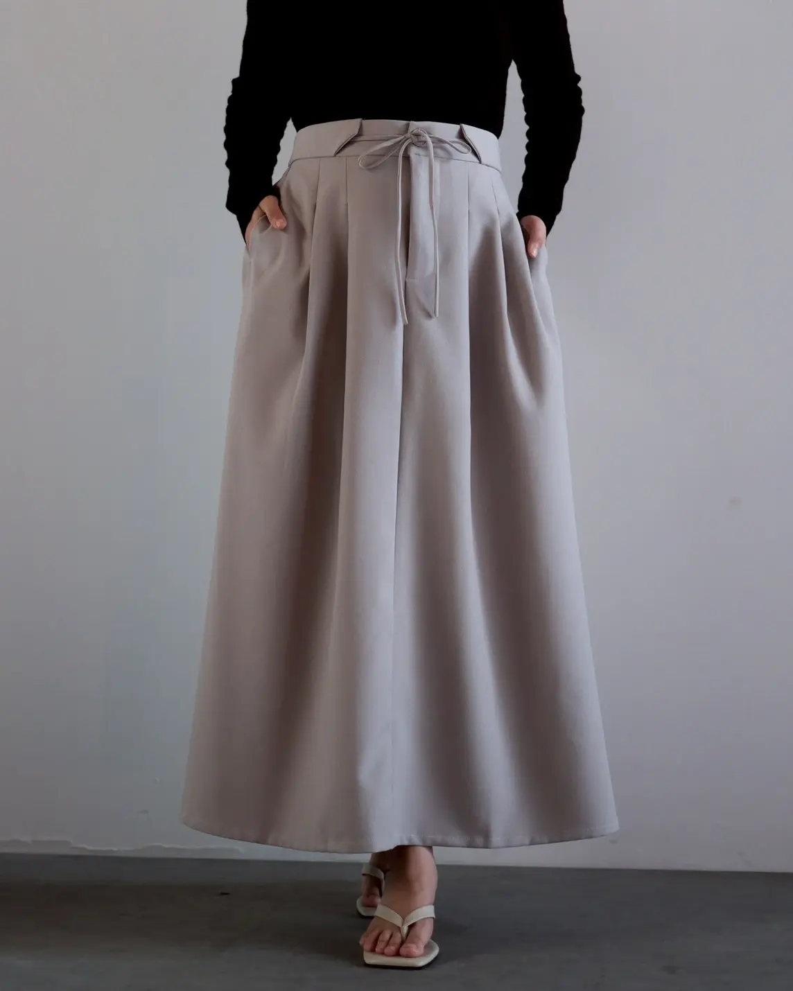 Raziela Skirt Kode N896 Grey
