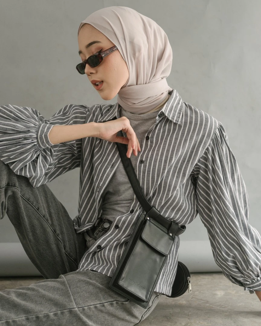 Saskhi Stripe Shirt Misty  Black